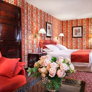 La Demeure Montaigne 5* פריז
